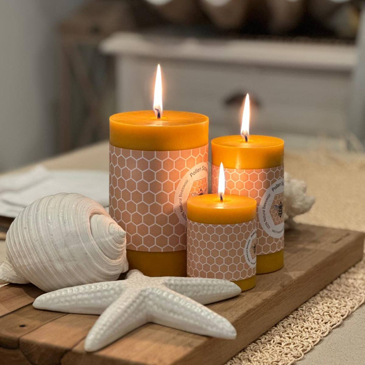 Candle - Mini Hum - Small Pillar – 100% Pure Beeswax