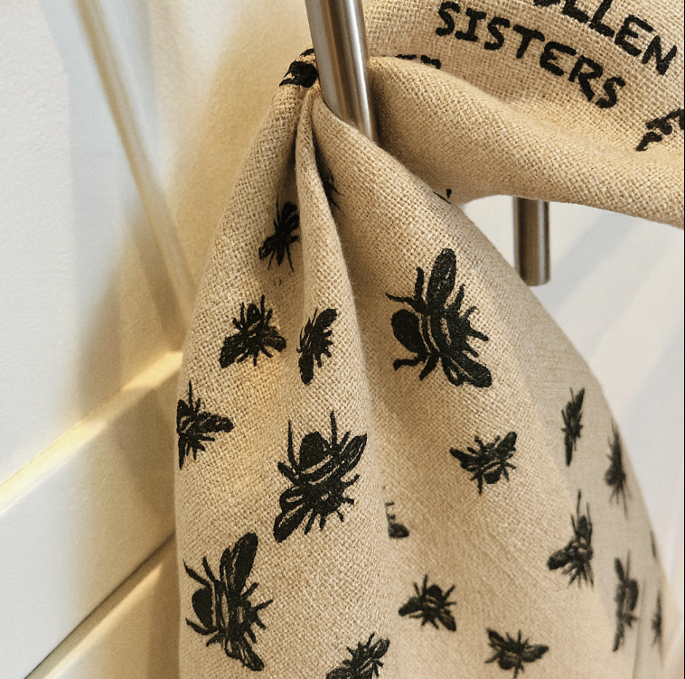 Linen Bee Tea Towel – Natural